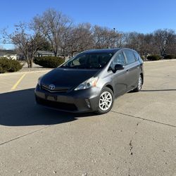 2012 Toyota Prius V