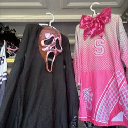 Halloween costumes 