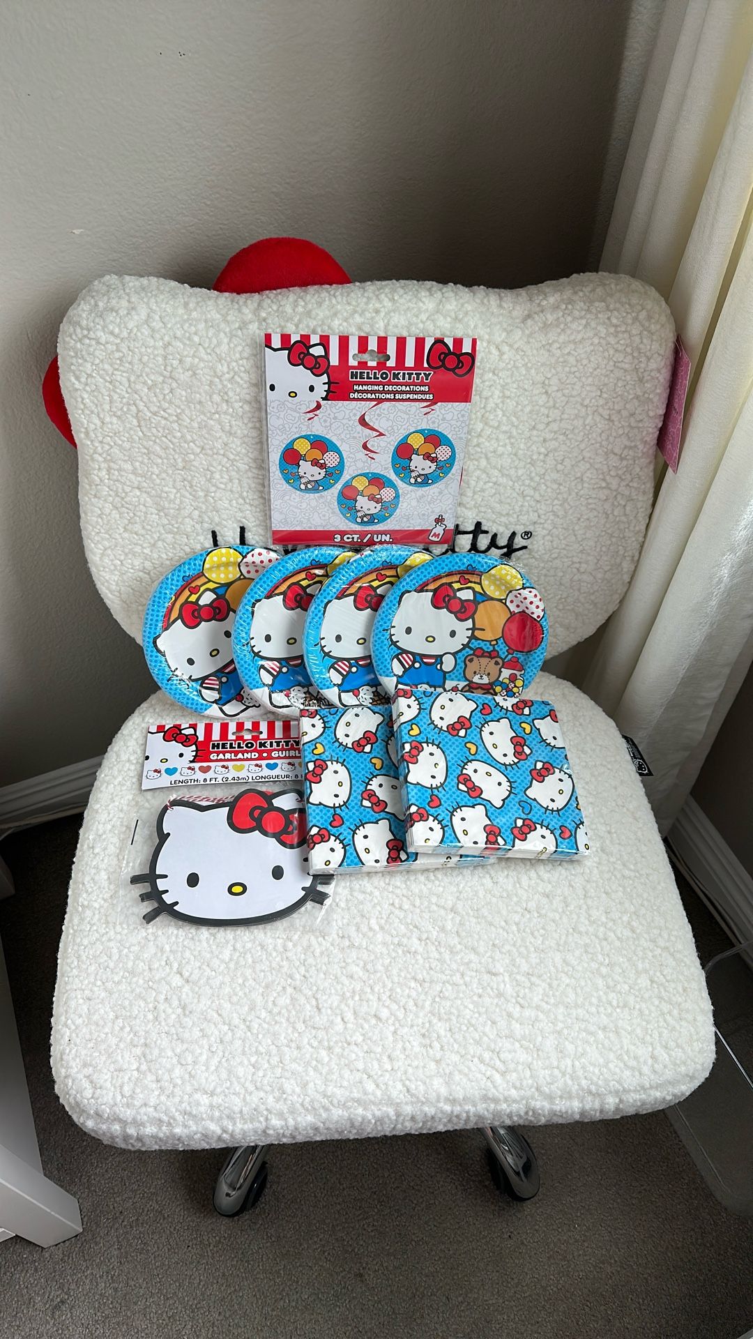 Hello Kitty Party Supplies 