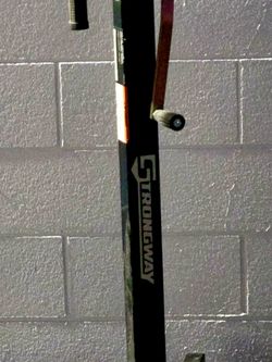 Strongway 150lb drywall hoist/lift
