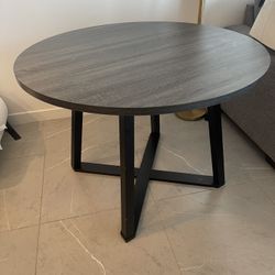 Modern Round Table 