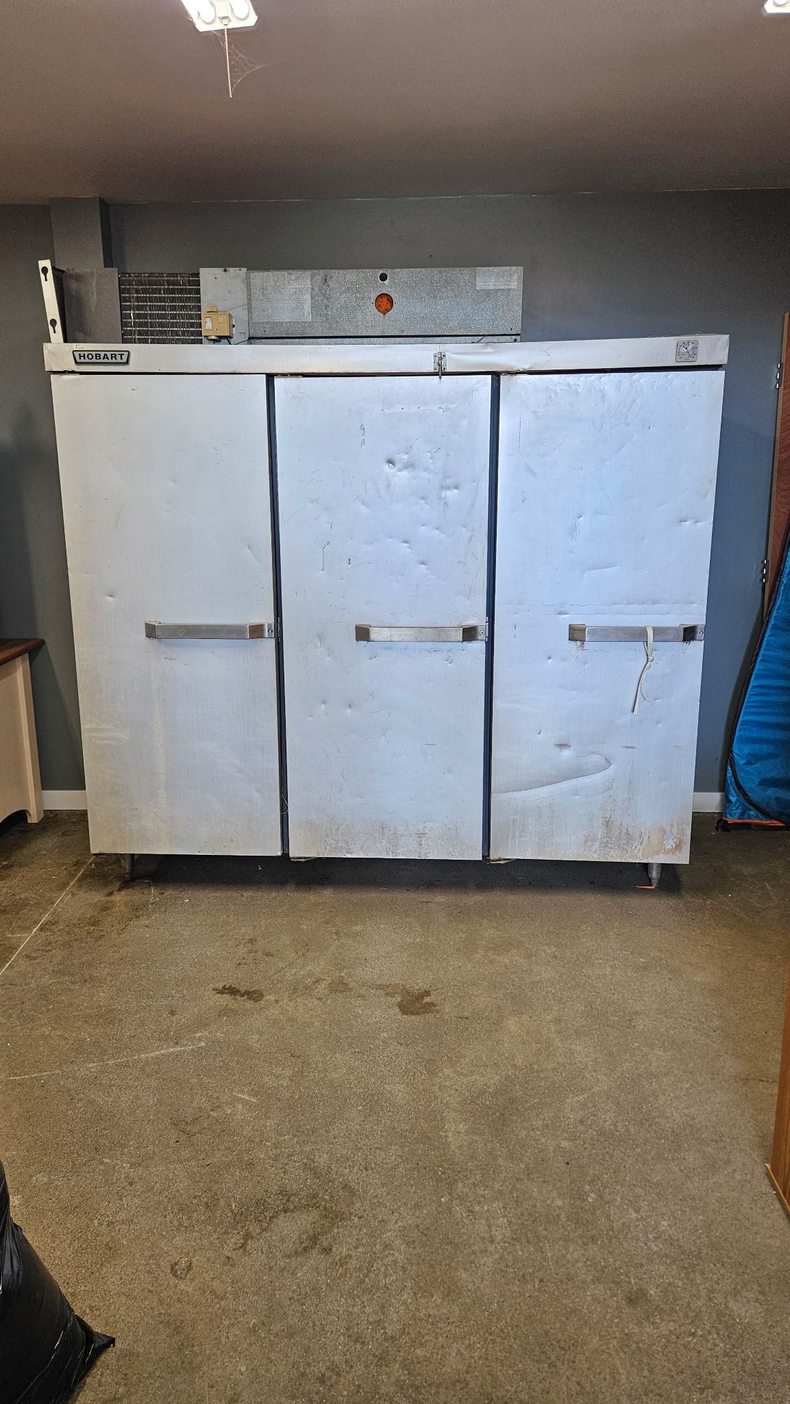 Hobart 3 Section Hanging Cooler