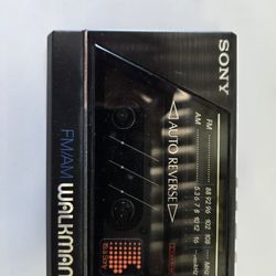 Vintage Sony Walkman, FM-AM Stereo Cassette Player