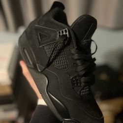 Jordan 4 Black Cat