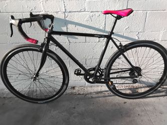 Corsa Road Bike