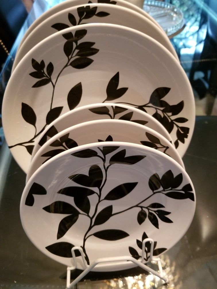 Culinary Arts Dinnerware 10 Pieces