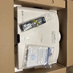 Home theater projector: Epson Home Cinema 5050UB