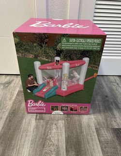 Barbie Mega Bouncer