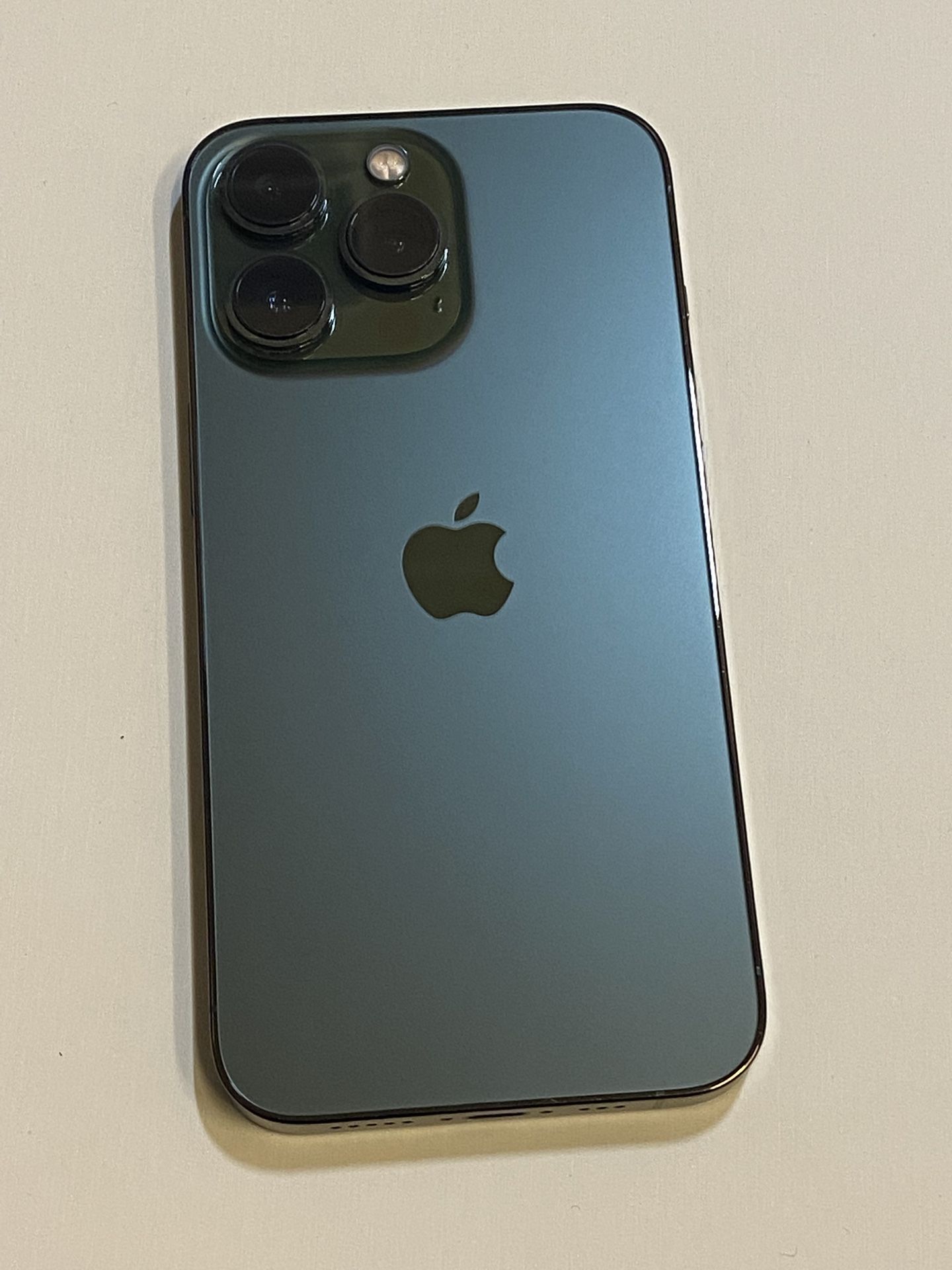 iPhone 13 Pro Fully Unlocked