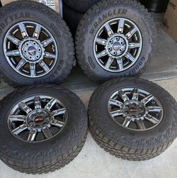 Gmc Sierra 1500 AT4X Factory Wheels Tires