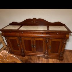 Dining Room Table For 6**Moving Sale**