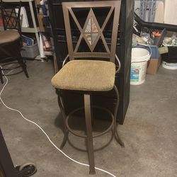 Swivel Bar stool
