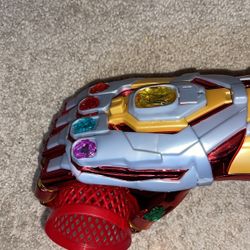 Disney Park Iron Man Gauntlet Drink Cup Holder Infinity  Stones 