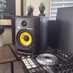 KRK ROKIT 6 w/ Chords (1 Speaker)