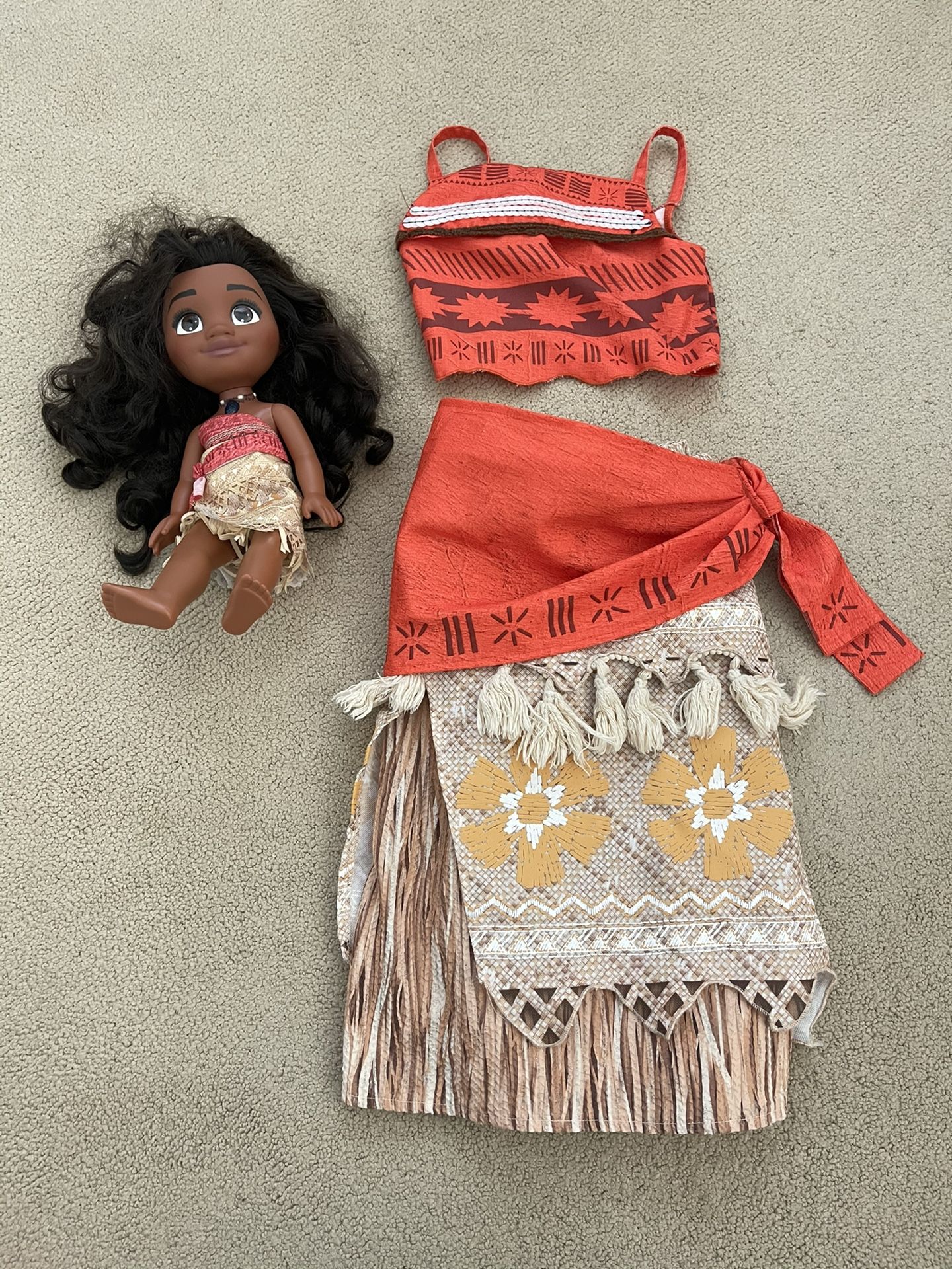 Disney Moana Dress Up Costume & Singing Doll