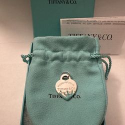 Tiffany &. Co Pendent , Charm 
