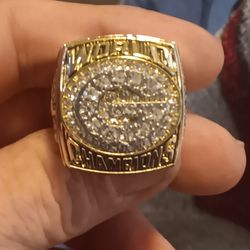 1996 Green Bay Superbowl Ring Brett Farvre 18k Yellow Gold With 4.4ct Weight Diamond Setting 