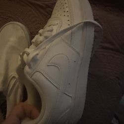 White Nikes And Vans 