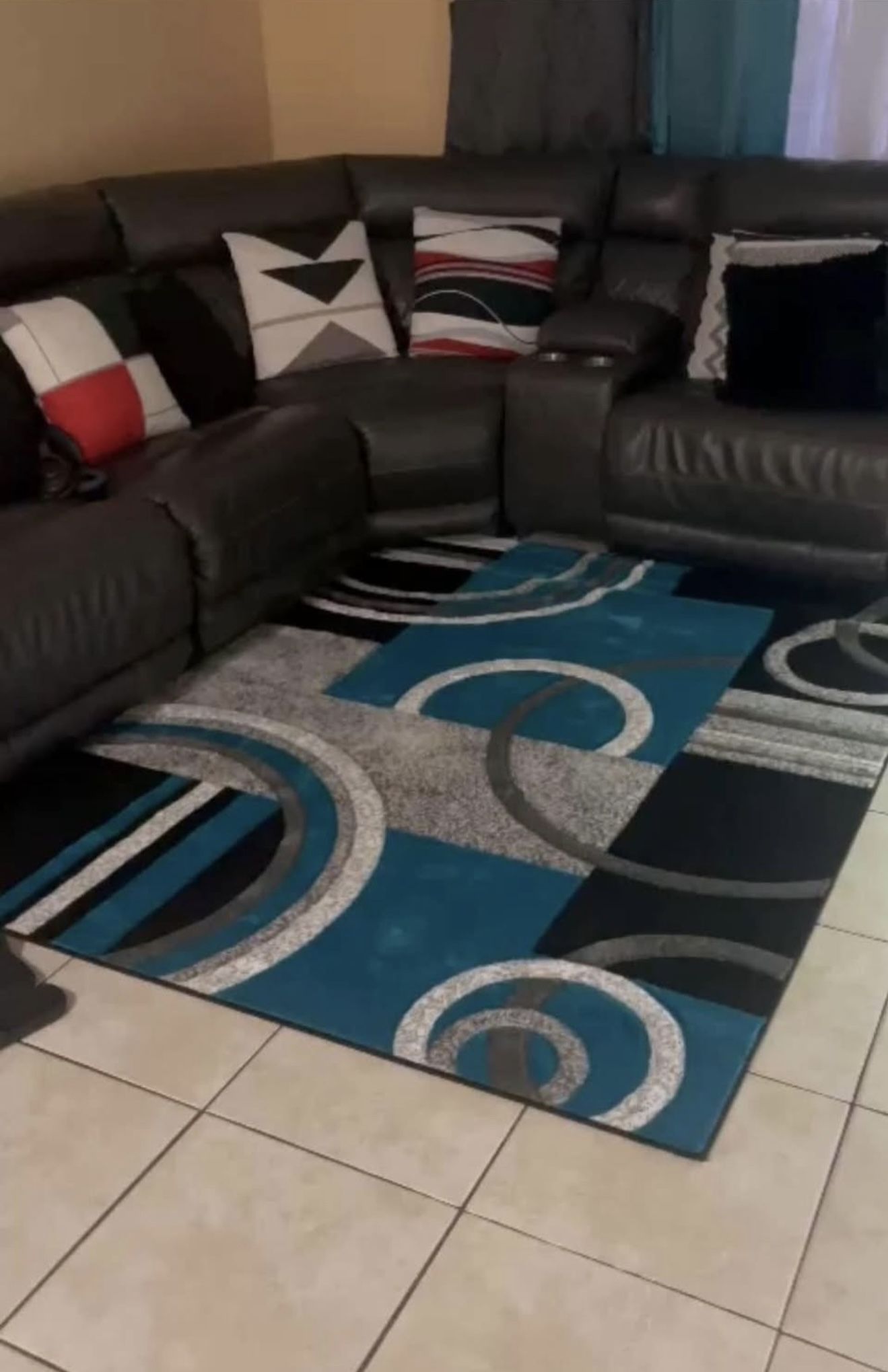 Twin Bed And Queen Bed And More Staff