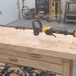 Dewalt DCST 970 Flexvolt 60V MAX Cordless String Trimmer