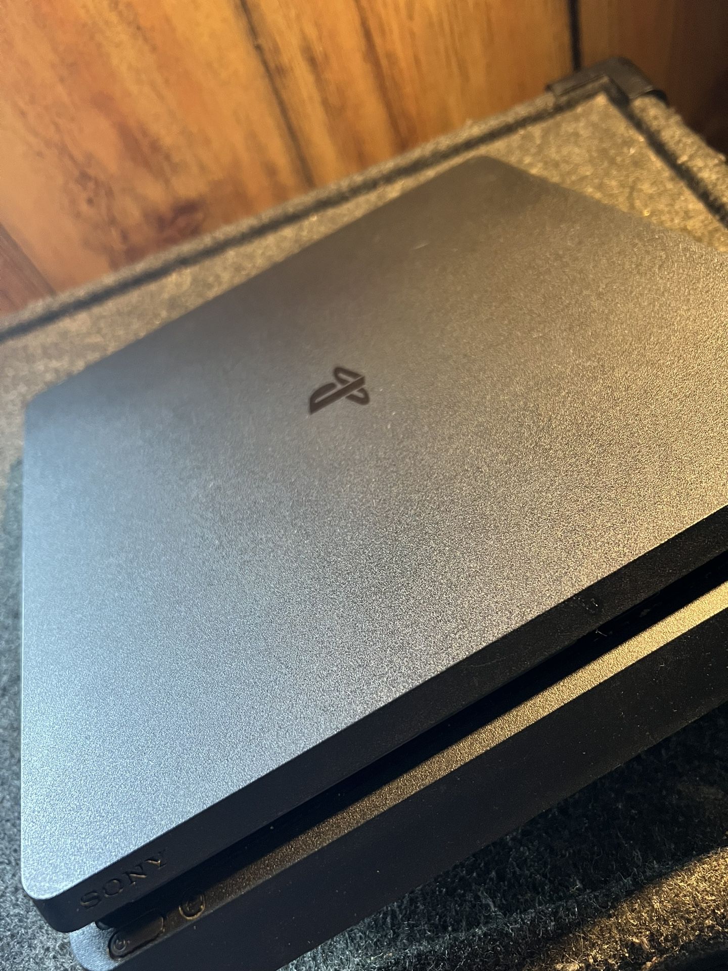 PS4 Slim
