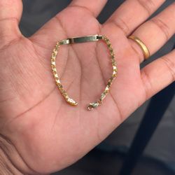 14K Yellow Gold Baby Bracelet – 5.8” – Engravable Plate – 2.58g