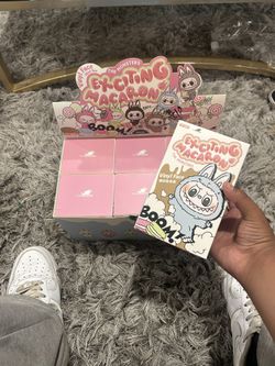 Labubu Exciting Macaron