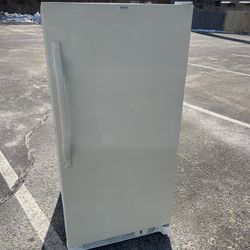 Frost Free Freeze  - Paint Vos not The Best Looking -59” Told -28”1/2 Deep- 28 Wide