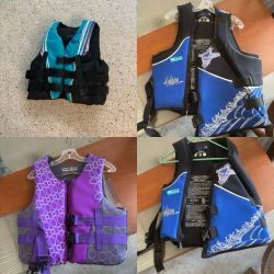 Life Vests Great Condition Adult Small Women Small Women Med Adult XL Local Pickup Palmetto Bay