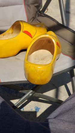 Wooden Pair Of Vintage Dutch Shoes Had Them Put Away For 10 Years In Storage Box Now Decided To Sell Them