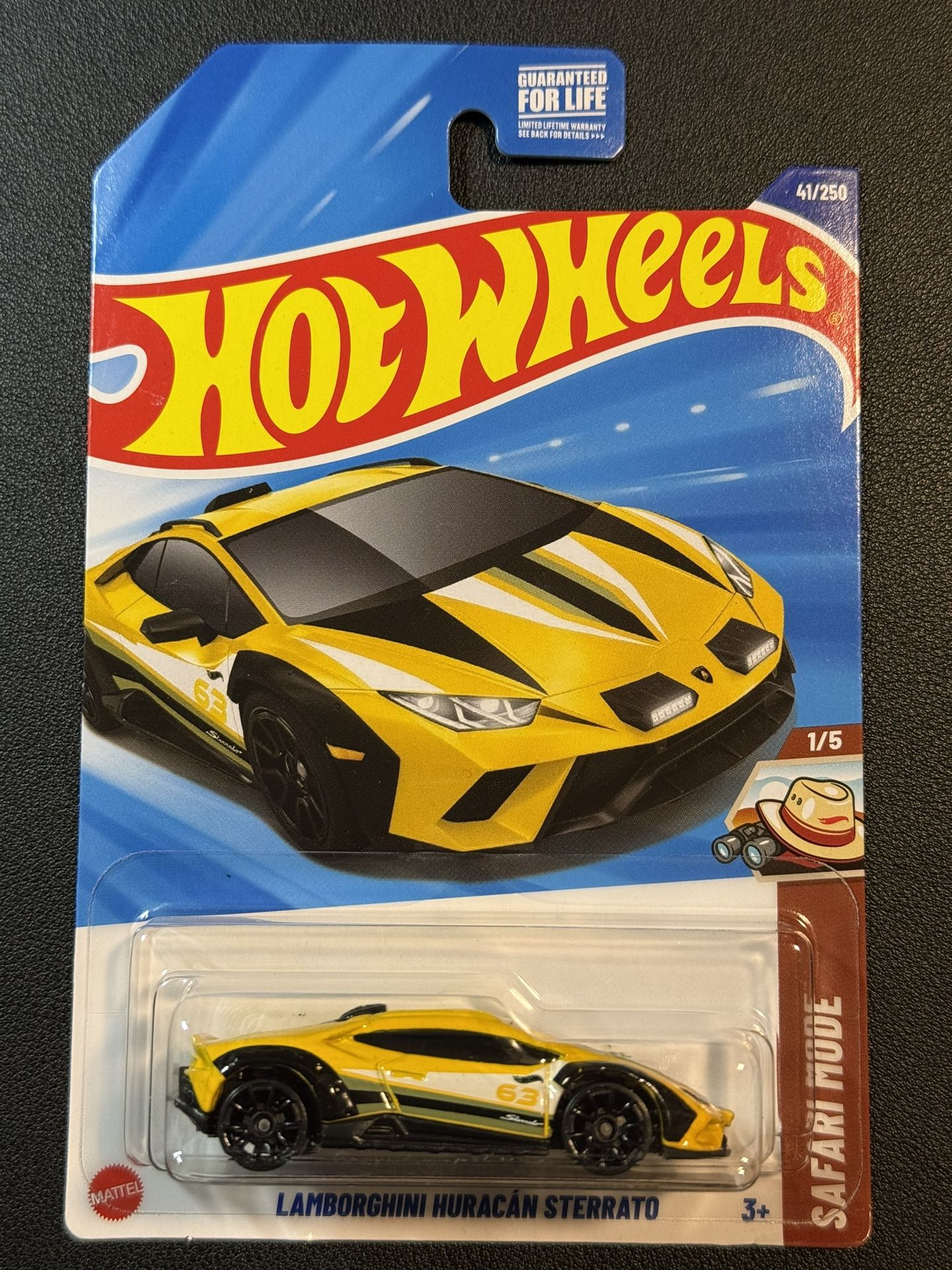 Hot Wheels Lamborghini Huracan Sterrato 1:64 Diecast Car