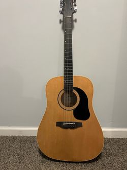 Mitchell Acoustic Guitar