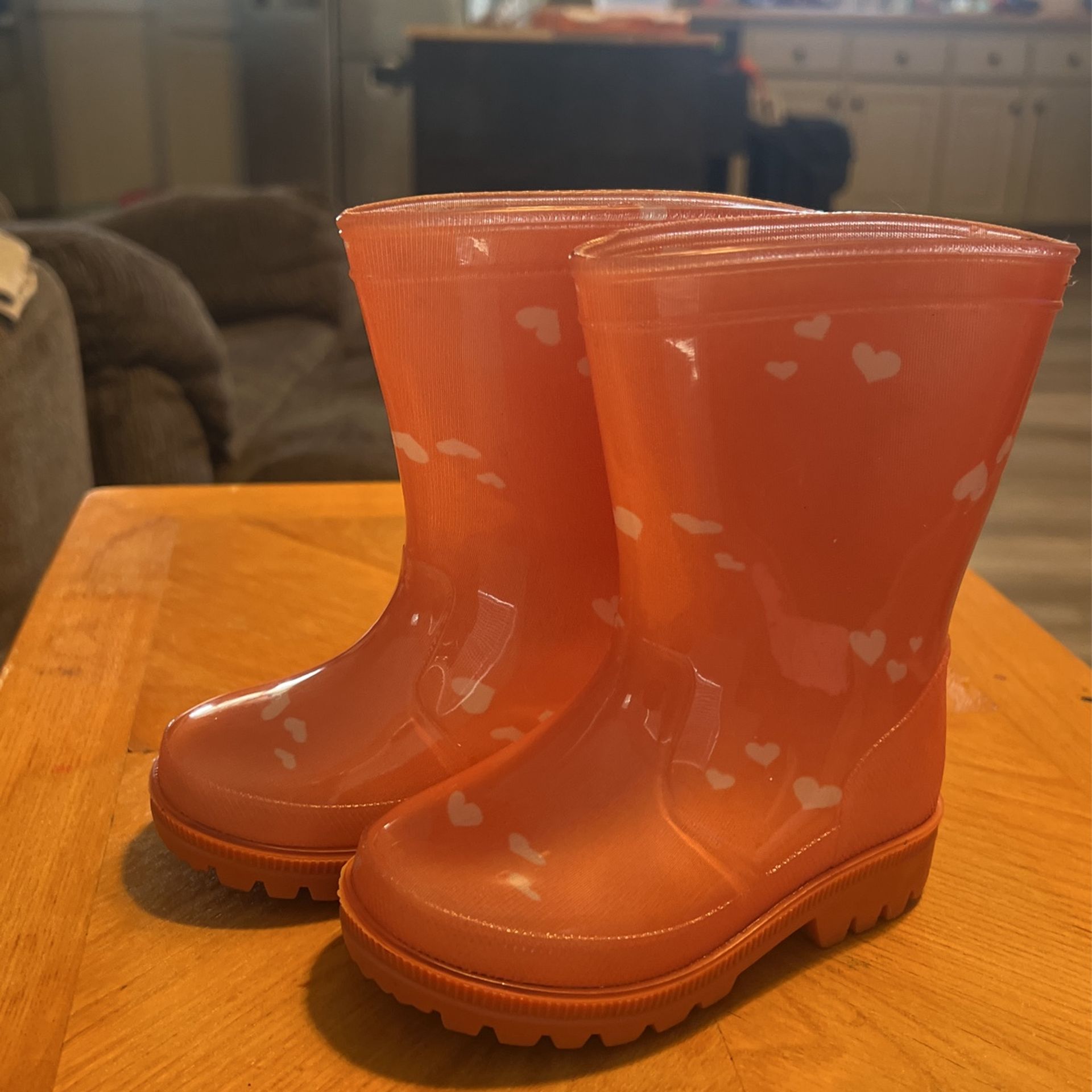 Old Navy Toddler Rain Boots Size 6 for Sale in Moreno Valley CA OfferUp