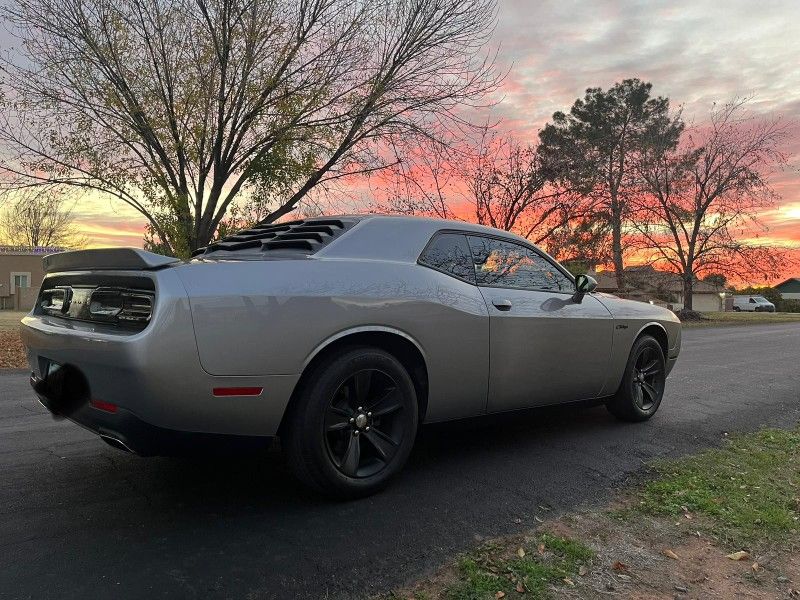 Challenger LOW MILES! for Sale in Gilbert, AZ - OfferUp