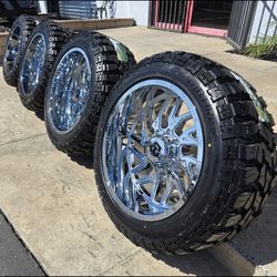 22x12" deep dish  TIS  rims w/ 35" TBB MT tires