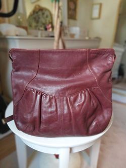 Leather Vintage Cross-over Strap Bag