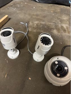 3 cameras