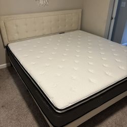 Firm Zinus King Pillow Top Mattress And Bed Frame 