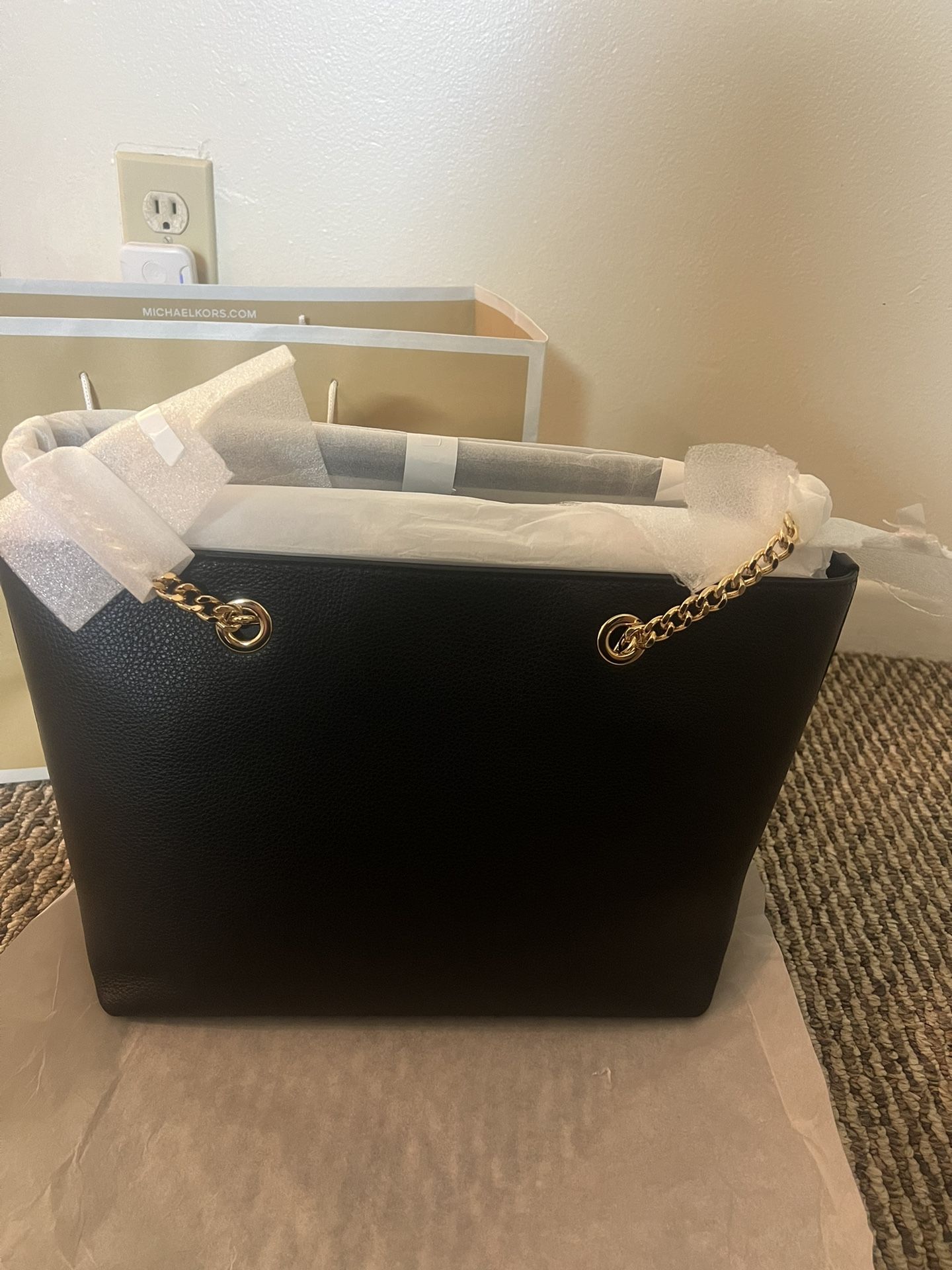 michael kors leather bag