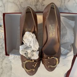 Ferragamo Lizard Heels Brand New Never Worn 