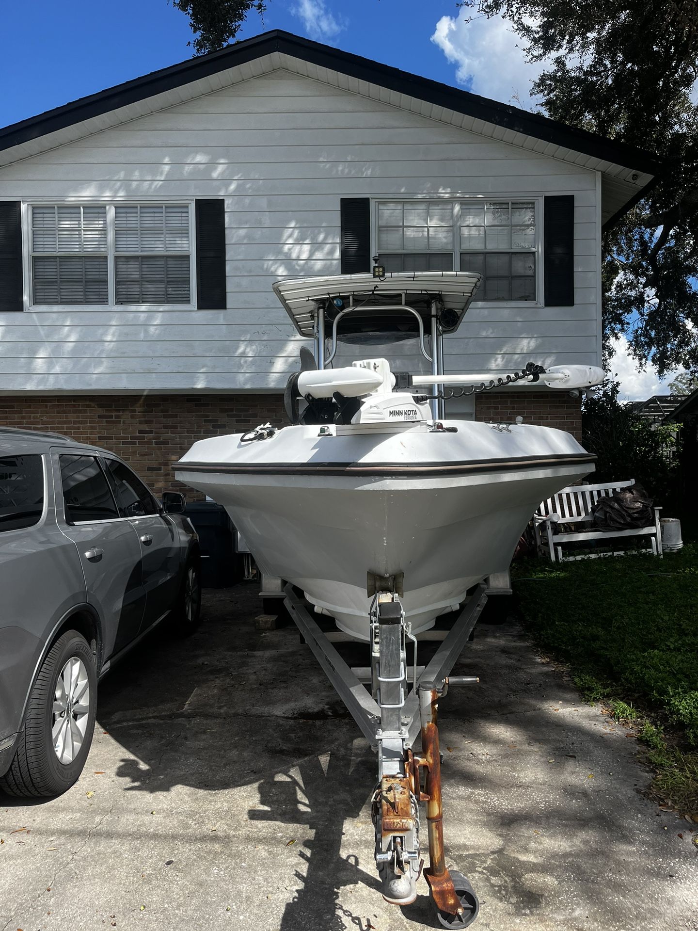 2001 Logic Center Console Boat