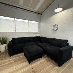 Modern Black Sectional Sofa with Ottoman