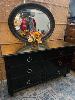 Dresser & mirror