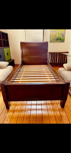 Pottery Barn Bed