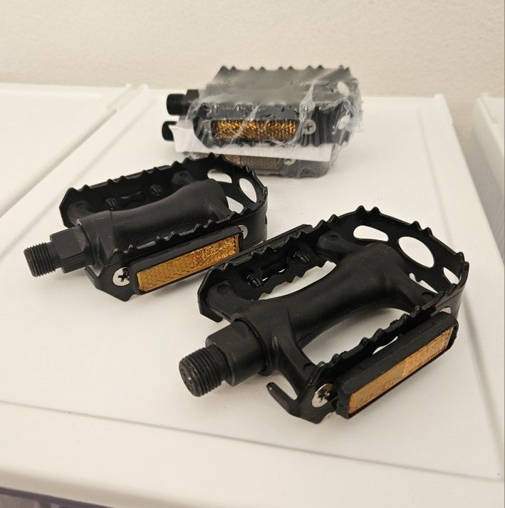 NEW Bike Bicycle Pedals