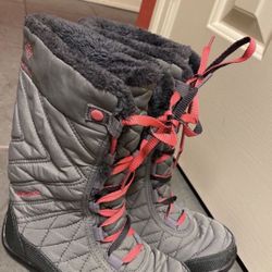 Snow Boots - Kids Size 2 - Columbia 