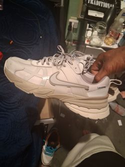 Nike V2K Run — Men’s Size 10