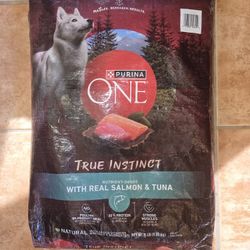 Purina One True Instinct Adult Dog Food