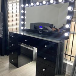 Makeup Vanity Glass top with Bluetooth Mirror / price includes delivery and assembly, Financing  available  