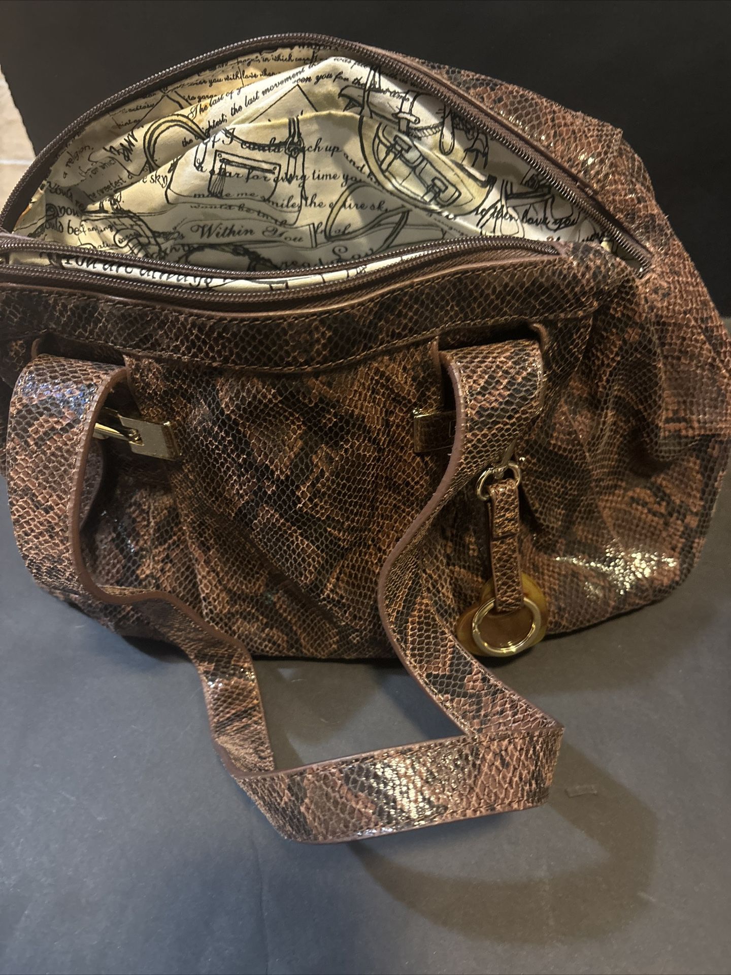 Barr And Barr Women’s Faux Snake Skin Handbag